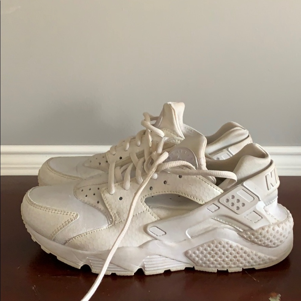 nike huarache white